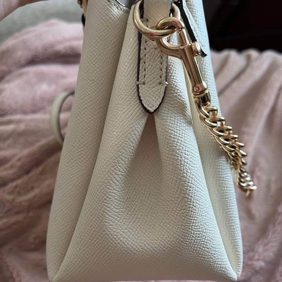 Coach crossbody - Picture 3 of 5